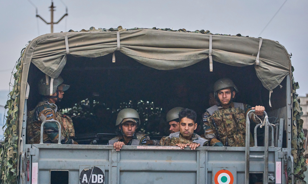 UŽASNE VESTI IZ INDIJE Novi detalji napada jezivi: "Počeli su proizvoljno da gađaju"