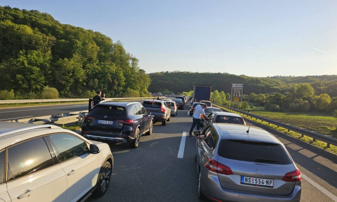 UDES NA AUTO-PUTU MILOŠ VELIKI Evo šta se dešava kod Ljiga - ovo su detalji!