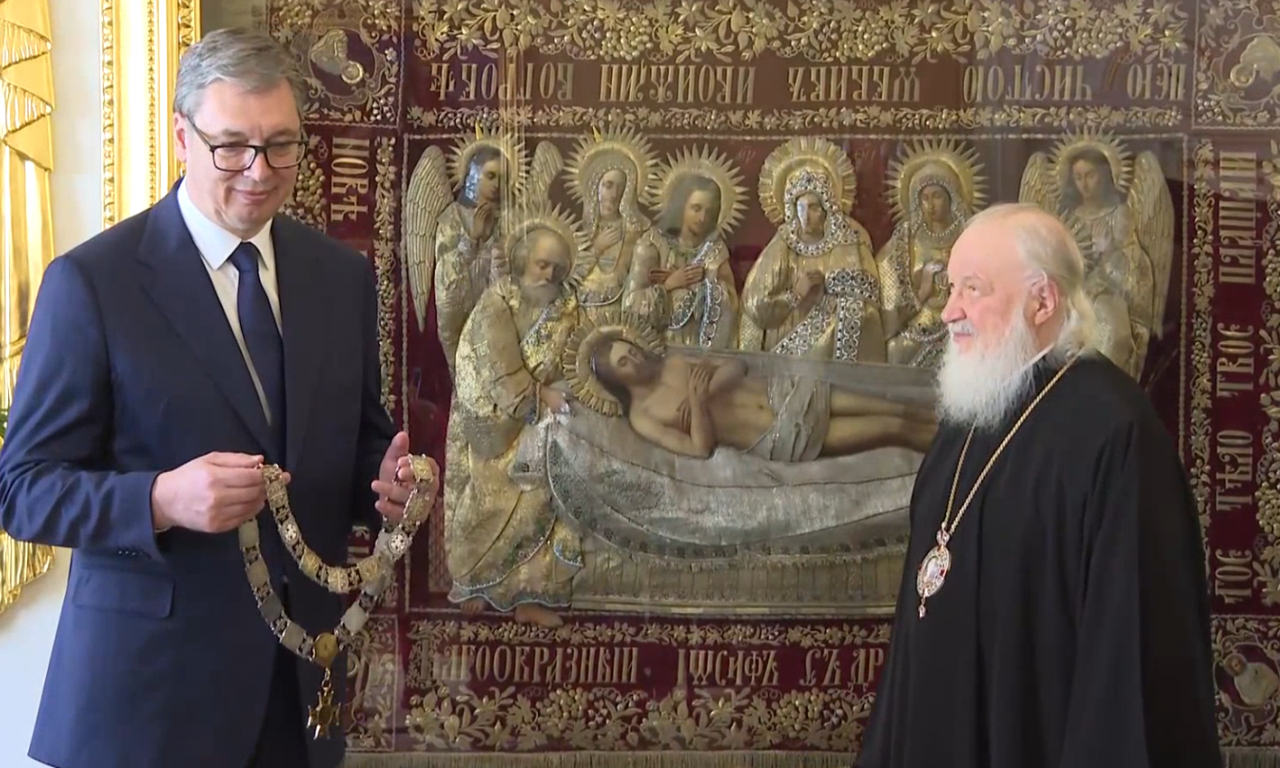 VUČIĆ SE OBRAĆA IZ MOSKVE Od patrijarha Kirila čuo sam lepe reči
