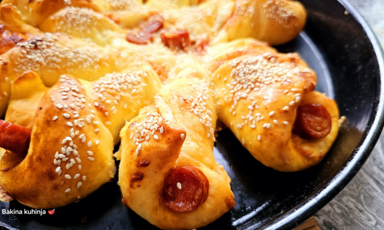 KOBASICE U TESTU Fino pecivo za užinu, nestaće iz tepsije!