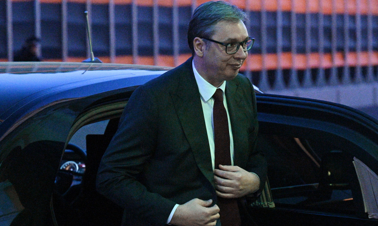 VUČIĆ OBJAVIO SNIMAK POČETKA SKUPA: Imao je poruku za sve, pa pomenuo i Piksija! (FOTO/VIDEO)