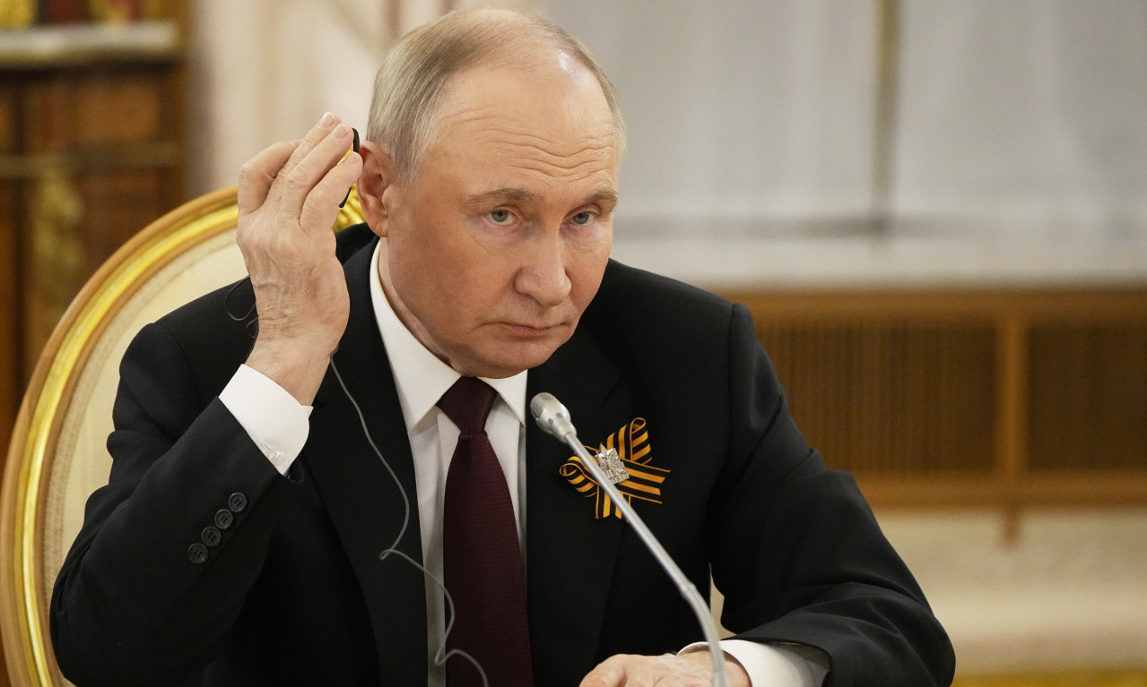 PUTIN POZVAO UKRAJINU NA PREGOVORE BEZ PREDUSLOVA Zahvalio se Trampu, pa pozvao ovog čoveka da ih organizuje