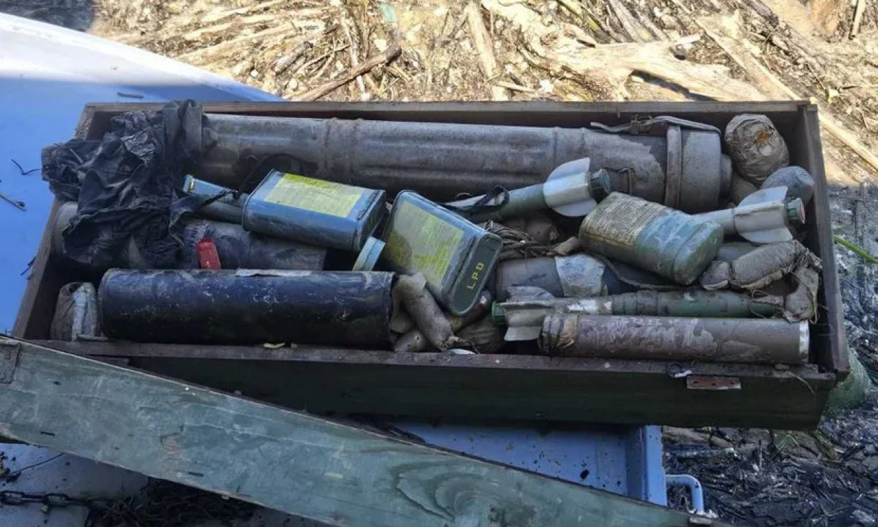 HITNA EVAKUICIJA U ŠAPCU Pronađen kofer pun eksploziva na obali Save (FOTO)