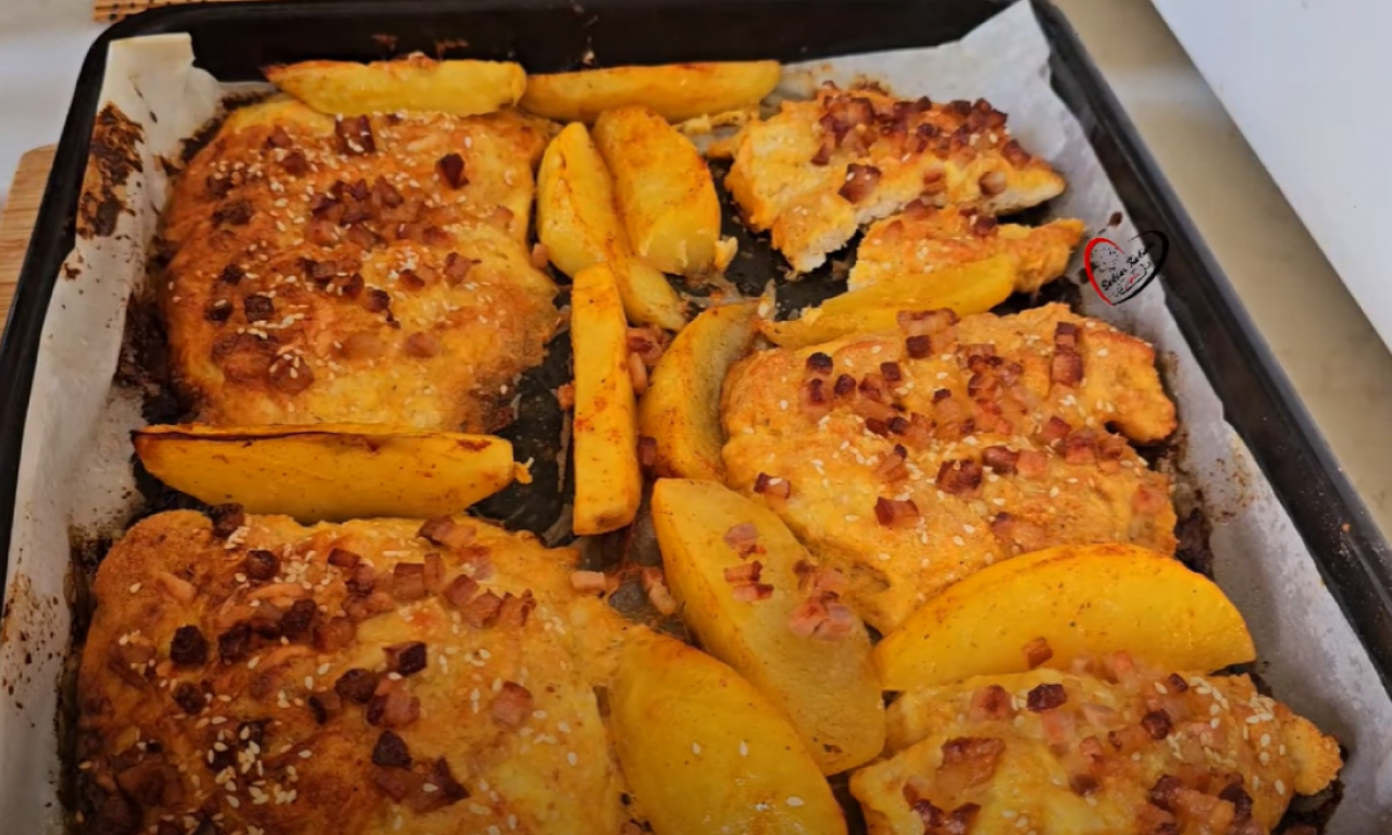 NEVIĐENO SOČNE ŠNICLE SA KAČKAVALJEM I HRSKAVOM SLANINICOM Pečene do savršenstva!