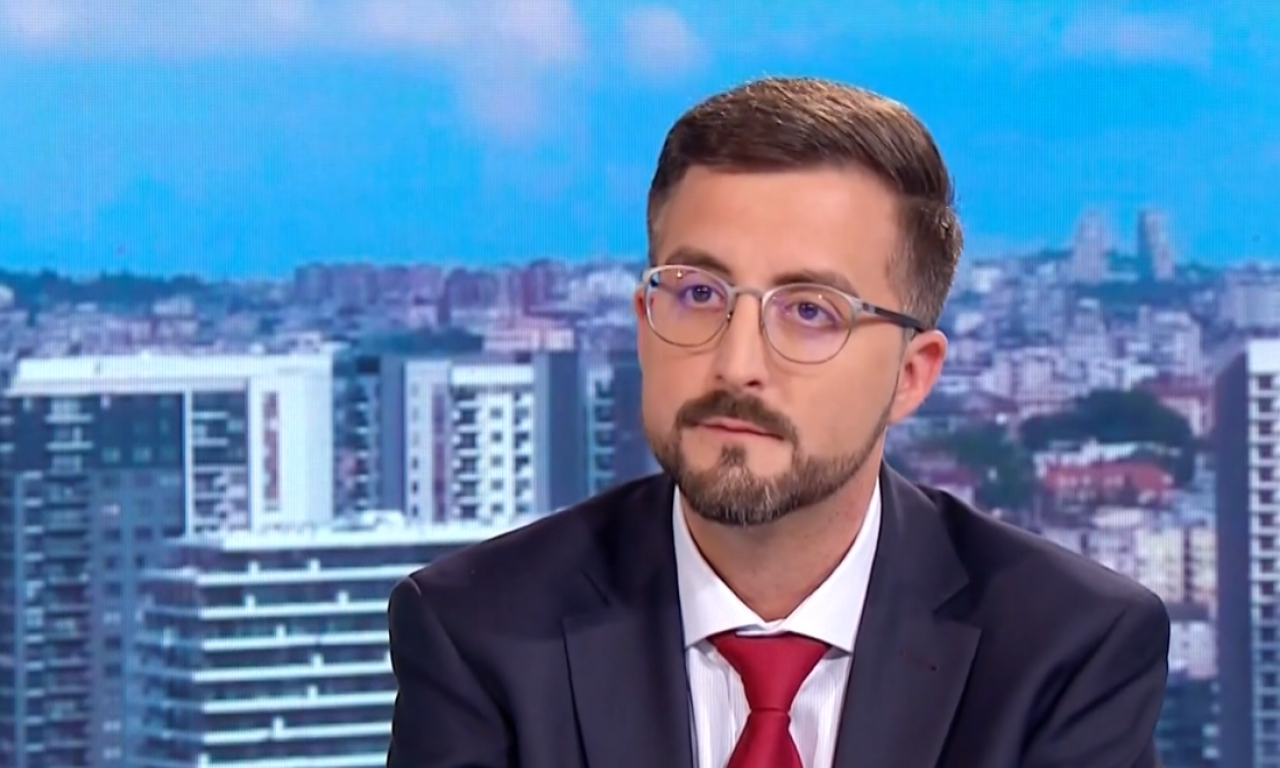 ŠTA ZA GRAĐANE ZNAČE MERE KOJE JE VLADA UVELA ZBOG RASTA CENE NAFTE? Obrknežev o uticaju svetskih sukoba na Srbiju (VIDEO)