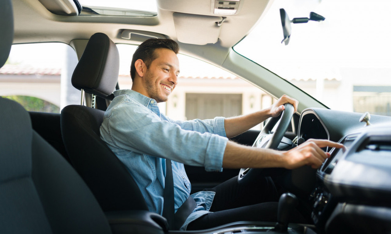 ŠOKIRAĆE VAS KOLIKO KLIMA TROŠI GORIVA Evo kako da to zaustavite, ove greške vas skupo koštaju!