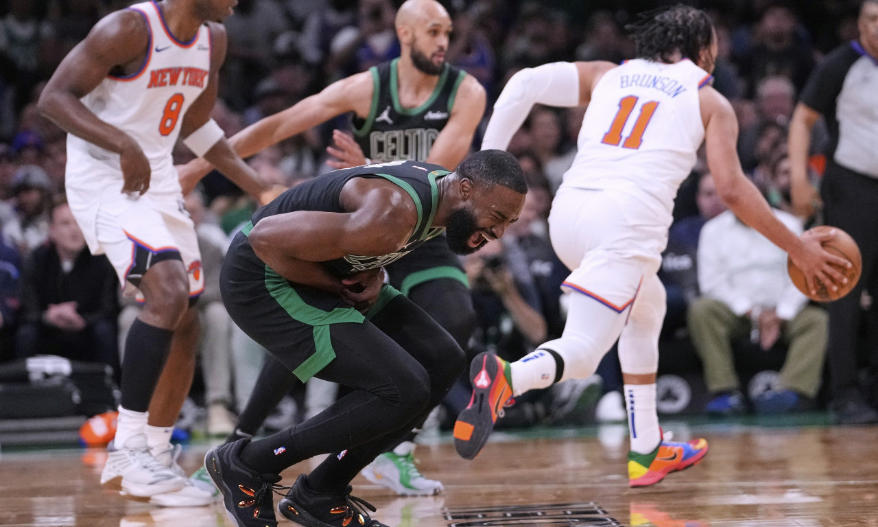 PUCALO NA SVE STRANE: Stradale glave i "ponos" Brauna, bolne scene u duelu Niksa i Bostona (VIDEO)