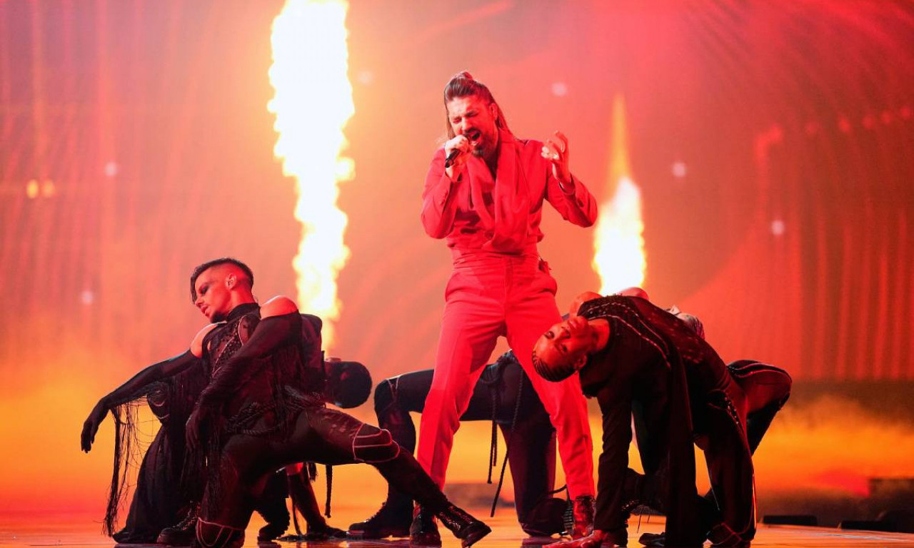 OVAKO JE PRINC OD VRANJA NASTUPIO NA EVROSONGU! Moćna balada izazvala ovacije (FOTO+VIDEO)