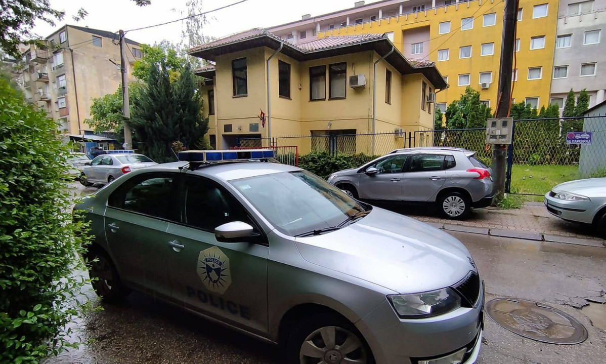 ELJŠANI: Do 15. januara neće biti kaznenih mera zbog vozila sa srpskim registarskim oznakama