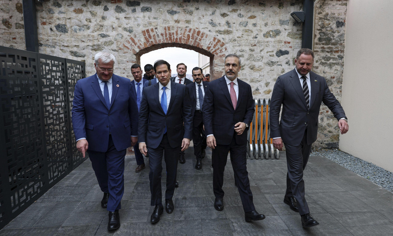 RUSI TRAŽILI POTPUNO POVLAČENJE UKRAJINACA Evo šta su dobili! Ovako su prošli pregovori zaraćenih strana u Istanbulu!