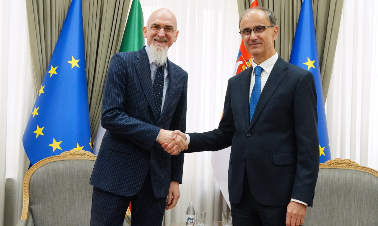PREMIJER MACUT SE SUSREO SA AMBASADOROM ITALIJE: Važan ste partner, ali ima još prostora za saradnju"
