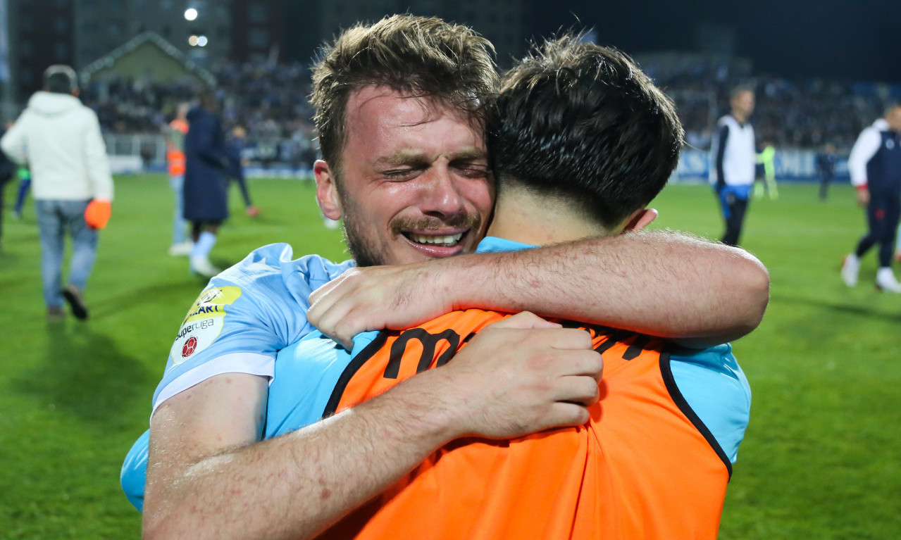 ZAŠTO JE ADEM LJAJIĆ PLAKAO POSLE ZVEZDE? Pao na kolena i počeo da jeca - pogledajte suze koje govore mnogo (VIDEO)