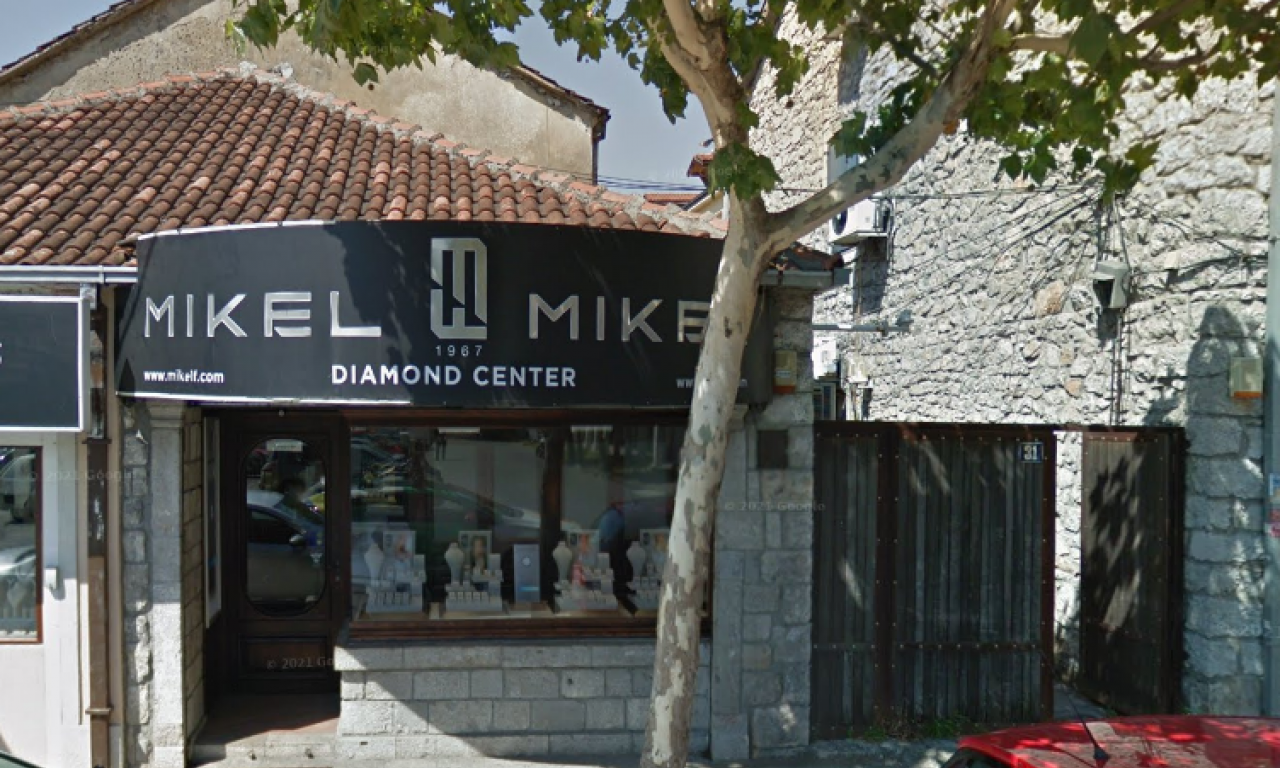 MARKA MARTINOVIĆA PITALI O PLJAČKI ZLATARE, PA DOBILI HLADAN TUŠ Saslušan bivši telohranitelj Vukotića