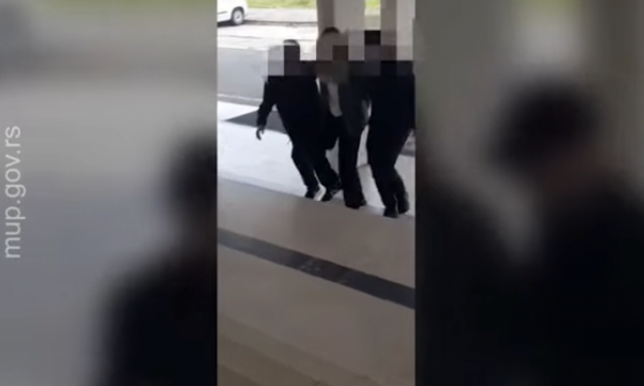 SA BIVŠOM GRADONAČELNICOM OJADILI KASU NIŠA: Ovako su pali vlasnici agencija u akciji MUP (VIDEO)
