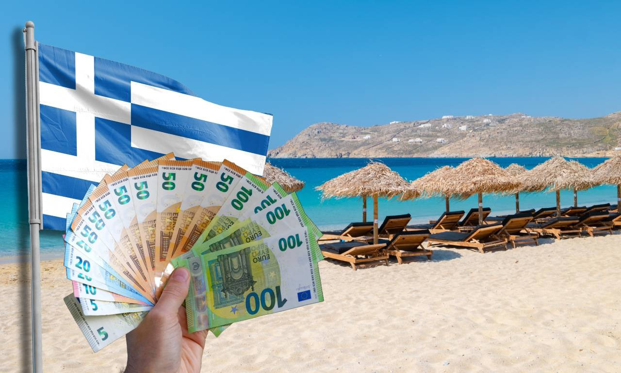 STIGLE PRVE CENE IZ GRČKE ZA 2025. GODINU Evo koliko vam para treba za ležaljke - gde su besplatne, a gde najskuplje