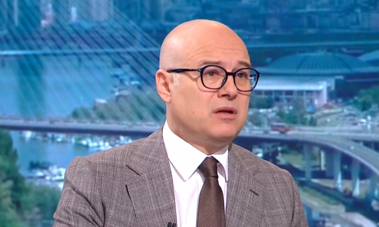 VUČEVIĆ OTKRIO ŠTA ĆE SE DESITI U PONEDELJAK I IZAZVAO MUK U "URANKU": "Videćete, kažem vam" (VIDEO)