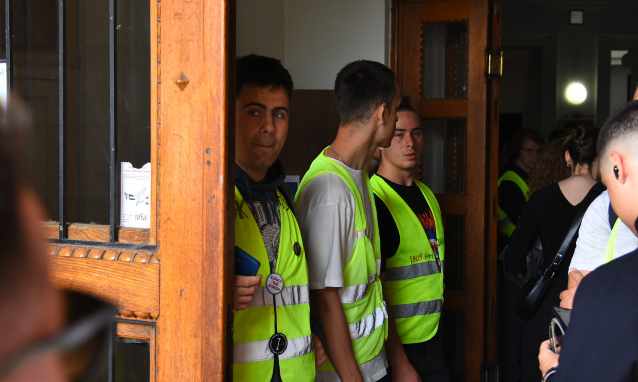 U ROKU OD DVA SATA SVI DA NAPUSTE FAKULTET! Blokada je zvanično završena