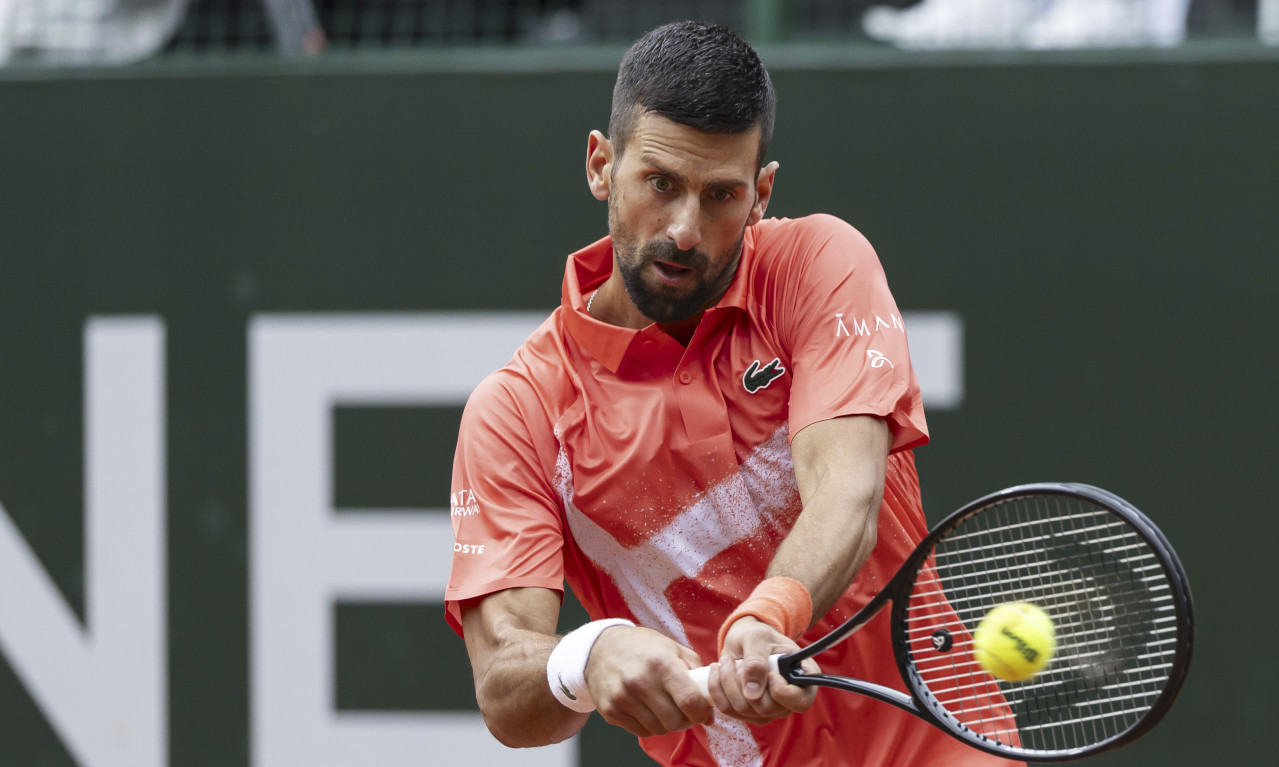 BEZBOLAN PORAZ: Novak izgubio od Hačanova u egzibicionom meču!