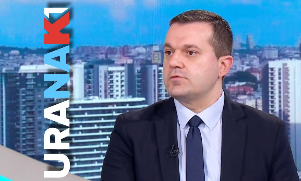 ŠTA JE SA PLATAMA ZA PROFESORE? Jović u "Uranku" do detalja objasnio - evo šta se dešava na univerzitetima u Srbiji