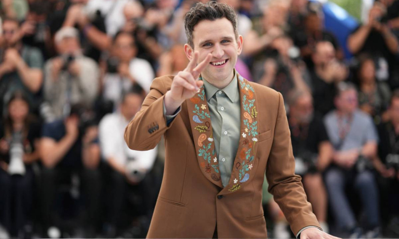 DA LI GA PREPOZNAJETE? Hariju Poteru je bio rak rana, a u Kanu dobio osmominutne ovacije (FOTO)