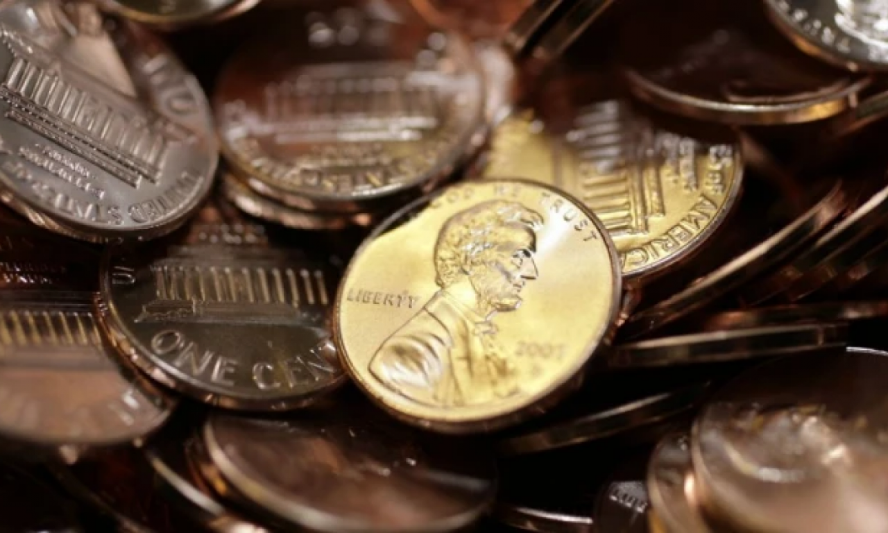 KREŠU SE TROŠKOVI U SAD NA SVAKOM KORAKU: Obustavlja se proizvodnja najmanjeg apoena, evo šta je razlog