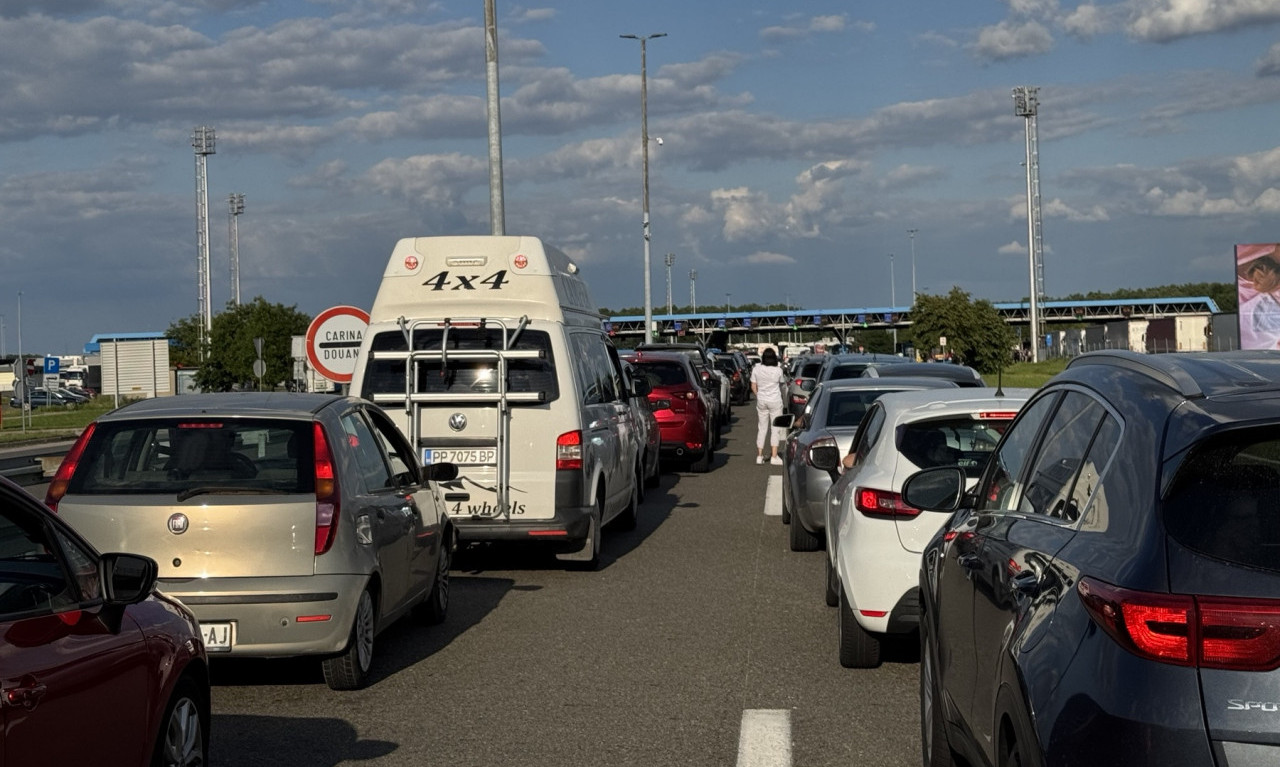 STRPLJENJE! ČEKA SE SATIMA NA GRANIČNIM PRELAZIMA Kilometarske kolone ka Hrvatskoj i Mađarskoj, pogledajte stanje