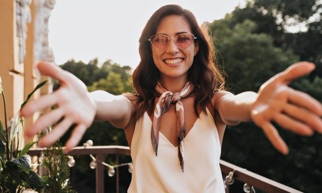 NEDELJNI HOROSKOP Rak hrabro izlazi iz senke, Vaga pred važnim odlukama, Ribe pred iznenađenjem...