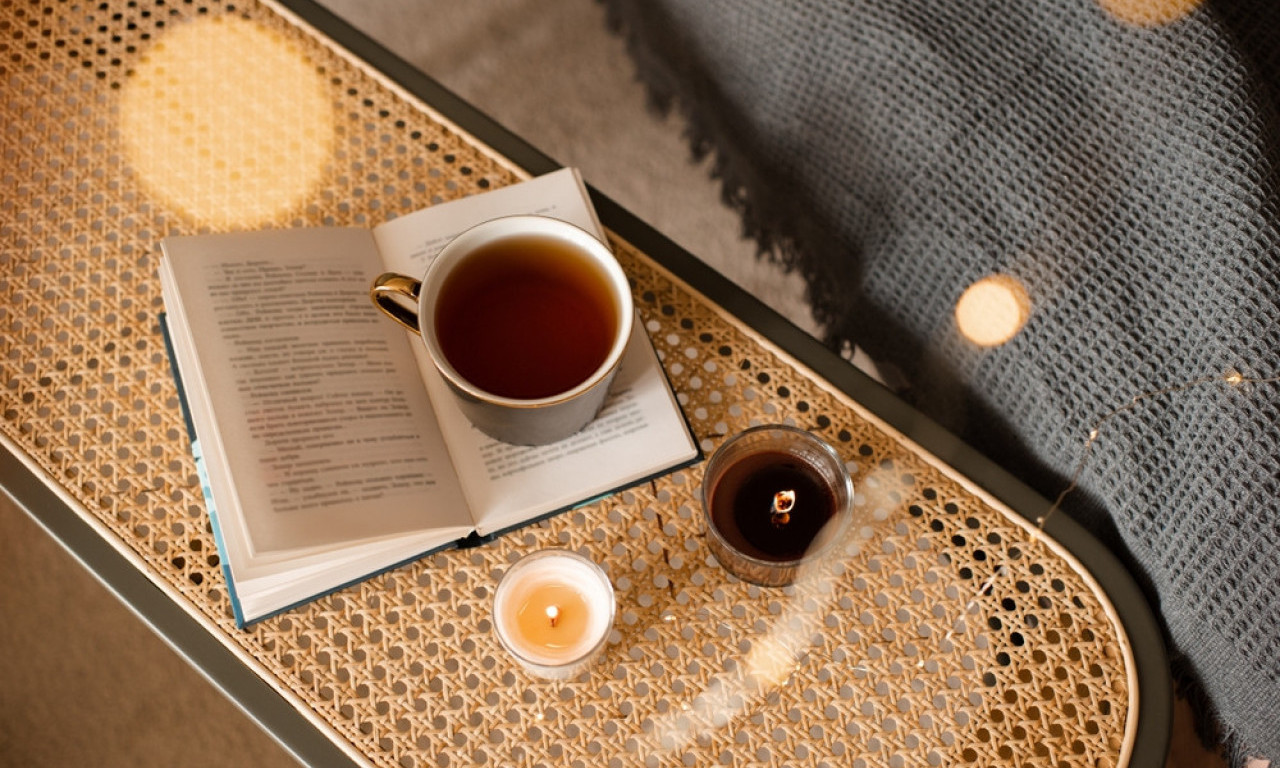 ZABORAVLJENI NAPITAK KOŠTA 50 DINARA Topi masti, čisti toksine, a Rusi se kunu u njega