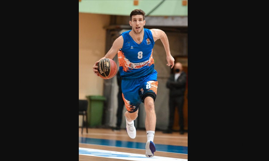 SKANDAL! POZNATI SRPSKI KOŠARKAŠ IZBAČEN IZ SPORTA ZBOG KLAĐENJA Hitno oglašavanje Košarkaškog saveza Srbije