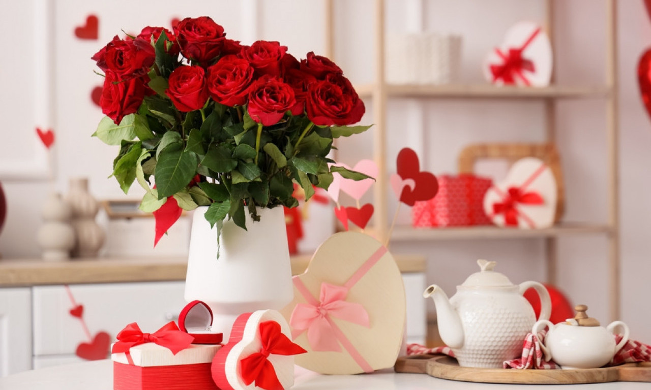 LJUBAVNI HOROSKOP ZA JUN 2025. Velike emocije, raskidi i nemiri u srcu – ko je spreman za pravu bliskost, a ko beži!