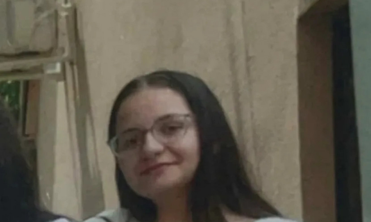 NESTALA JANA (16) U ZEMUNU: Bila na praksi u vrtiću, pose toga je nedostupna, gubi joj se trag!