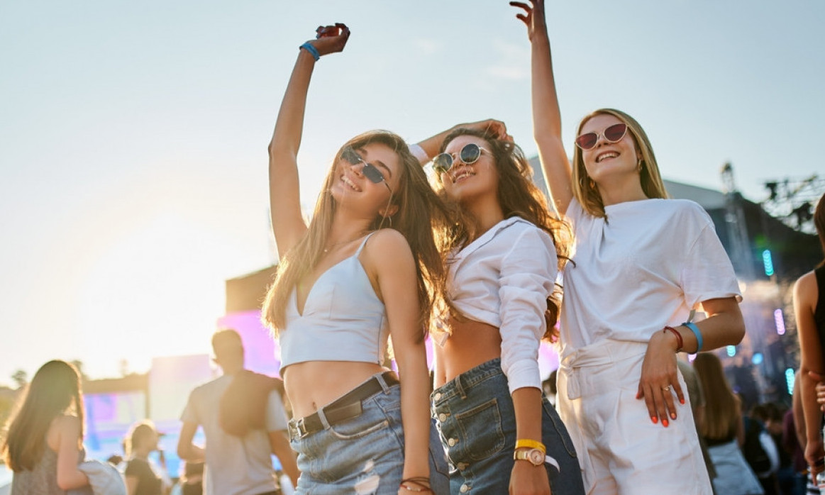 DA LI STE SPREMNI ZA VIKEND HOROSKOP? Devica povlači ručnu, a Lav ne sme da ignoriše znakove pored puta!