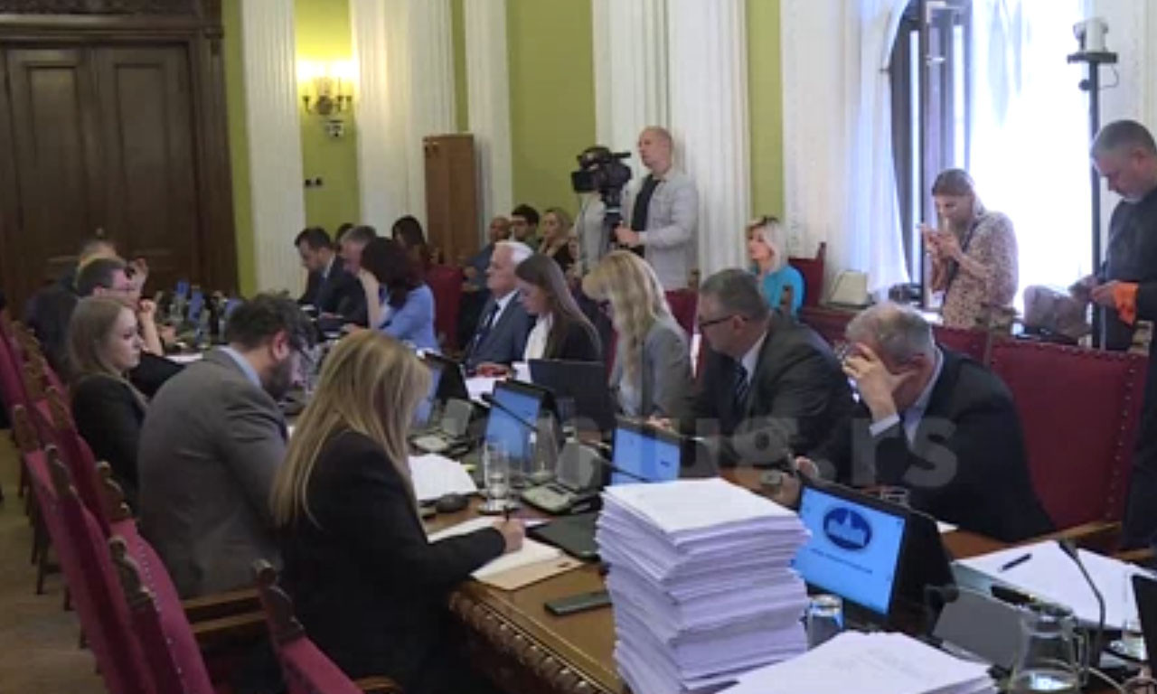 POČELA SEDNICA ODBORA ZA KULTURU I INFORMISANJE Na njoj se razmatraju predlozi kandidata za članove Saveta REM-a (VIDEO)