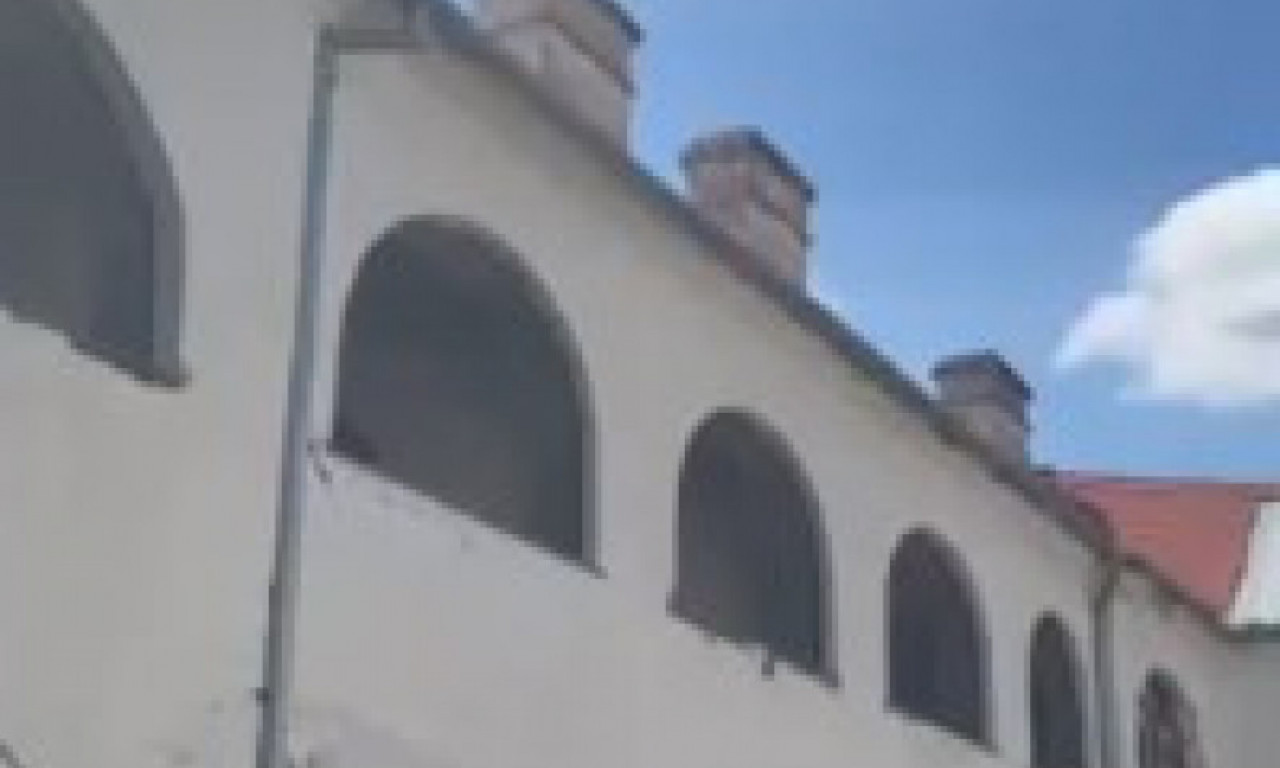 POSETILI SMO MANASTIR ČUDA: Kanonizovan mučenik pravoslavlja, manastir Bezdin preplavljen vernicima (VIDEO)