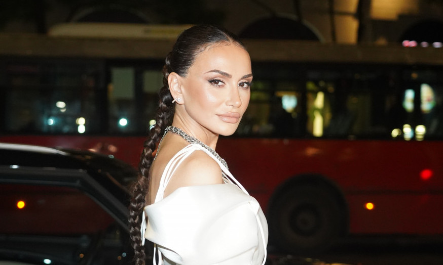 EMINA JAHOVIĆ OTKRILA NESVAKIDAŠNJI RITUAL Pere ruke solju da bi se očistila od negativne energije – evo kako to radi
