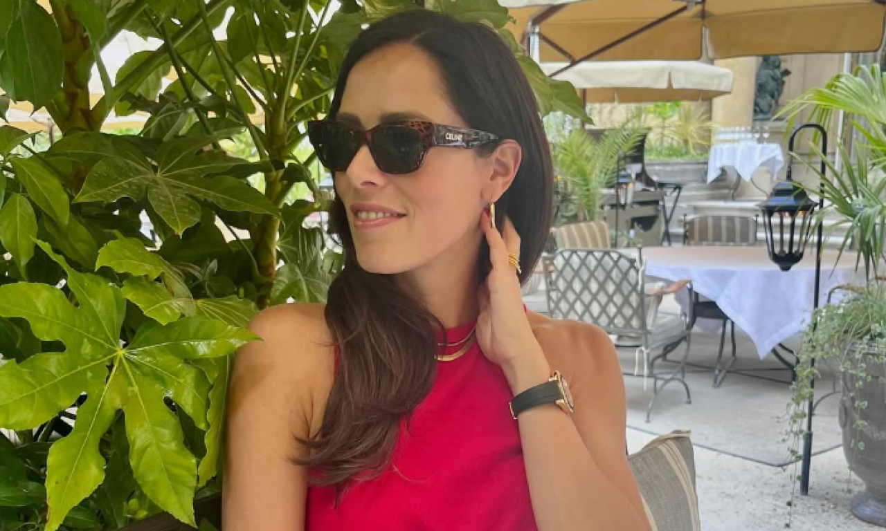 ANA IVANOVIĆ SE OGLASILA POSLE TEŠKOG PERIODA: Poslala je snažnu poruku, njene reči odzvanjaju! (VIDEO)