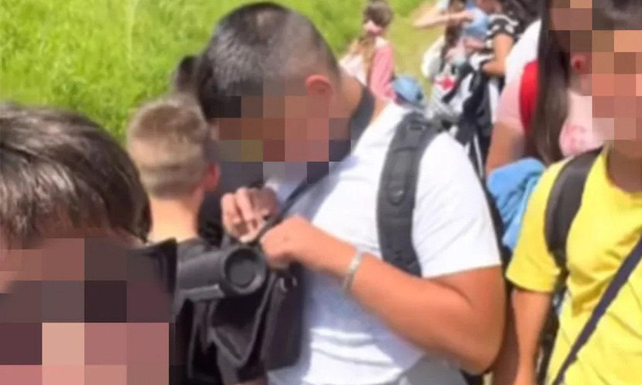 VIDEO KOJI JE POSTAO HIT NA MREŽAMA: Autobus izgoreo, deca bežala iz vozila, a jedan dečak je pobrao sve simpatije!