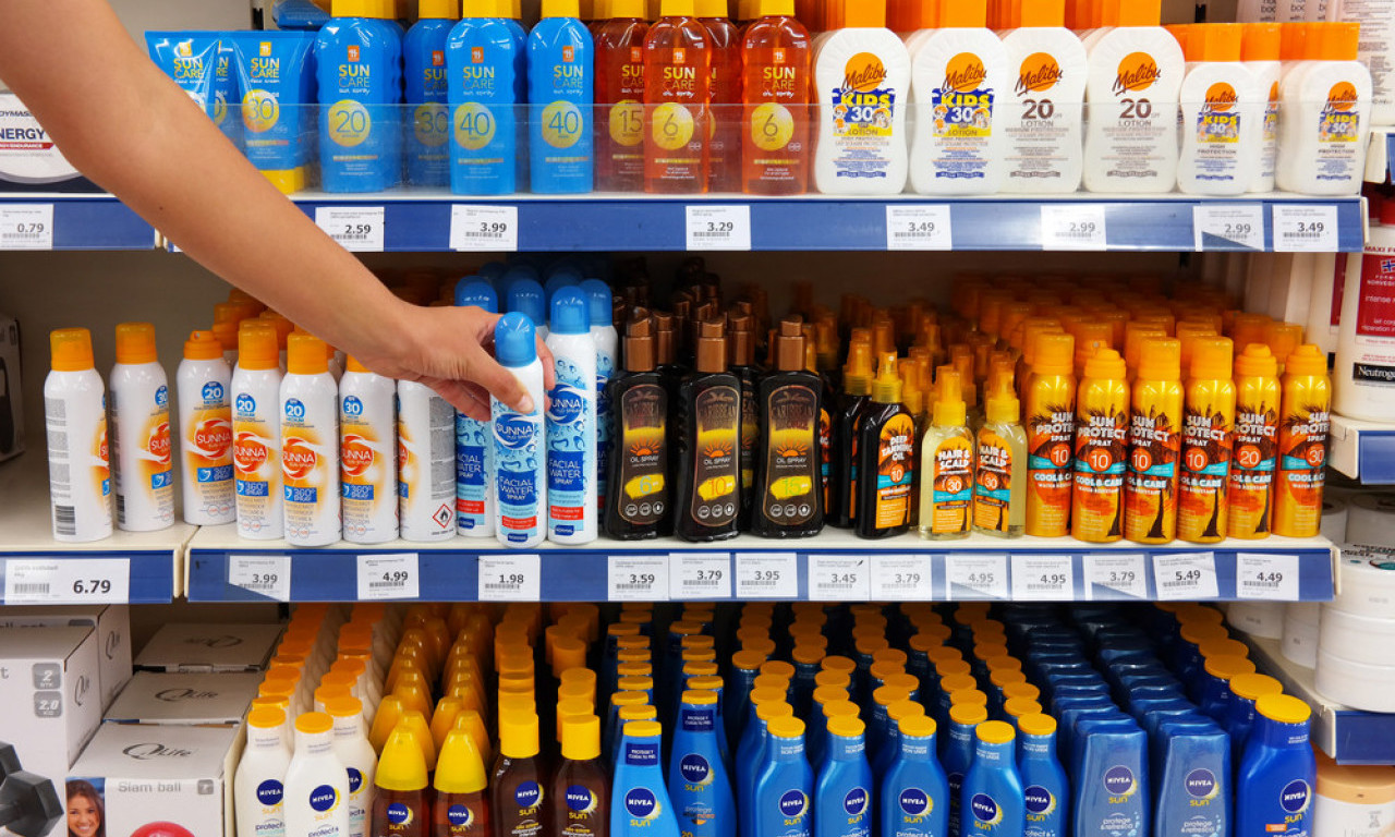 KAD U SRBIJI OTOPLI, ONDA PRŽI! Evo koje kreme za sunčanje štite stvarno, a koje su samo bacanje para