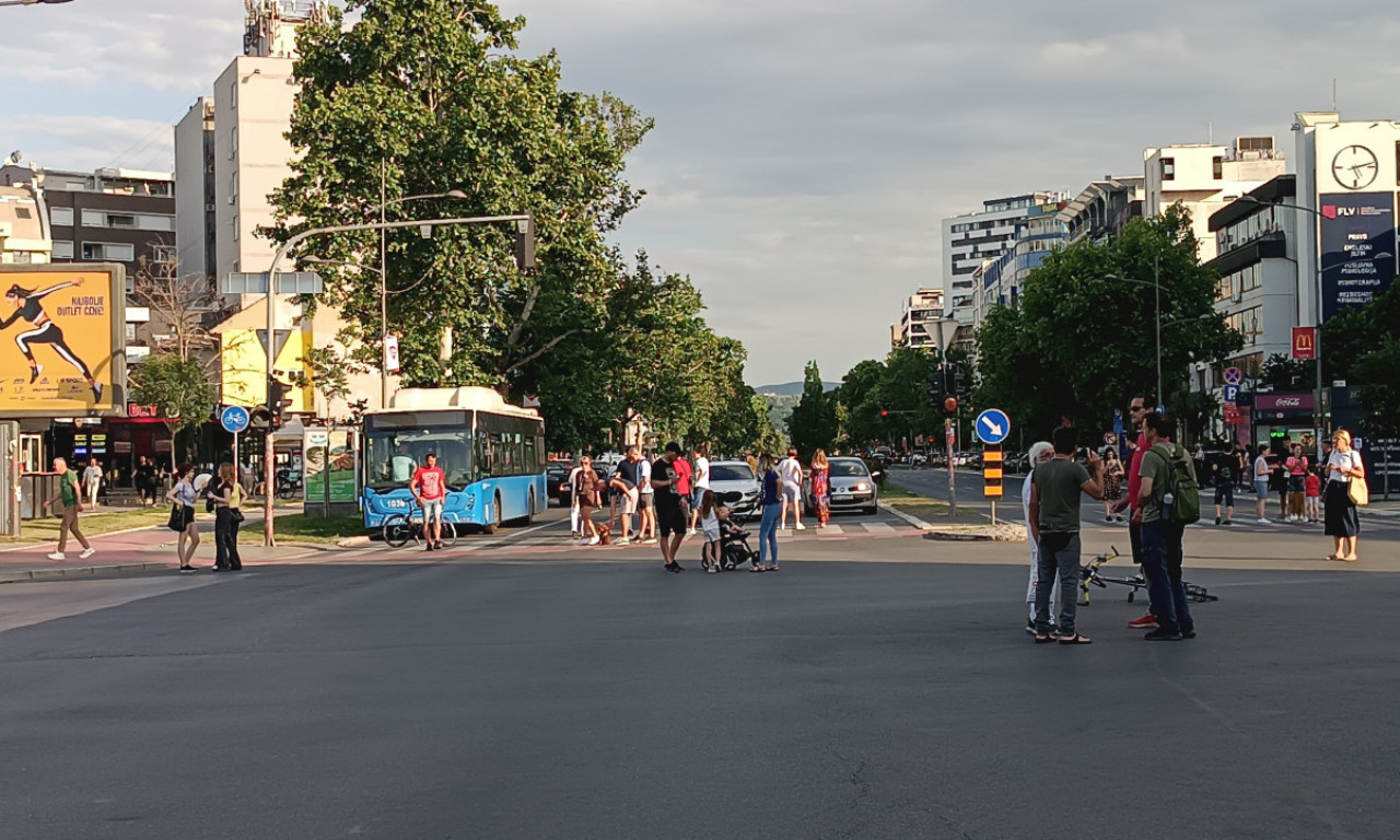 VEČERAS OD 20 ČASOVA HAOS NA NOVOSADSKIM ULICAMA: Evo šta će tačno biti blokirano i na koliko sati!