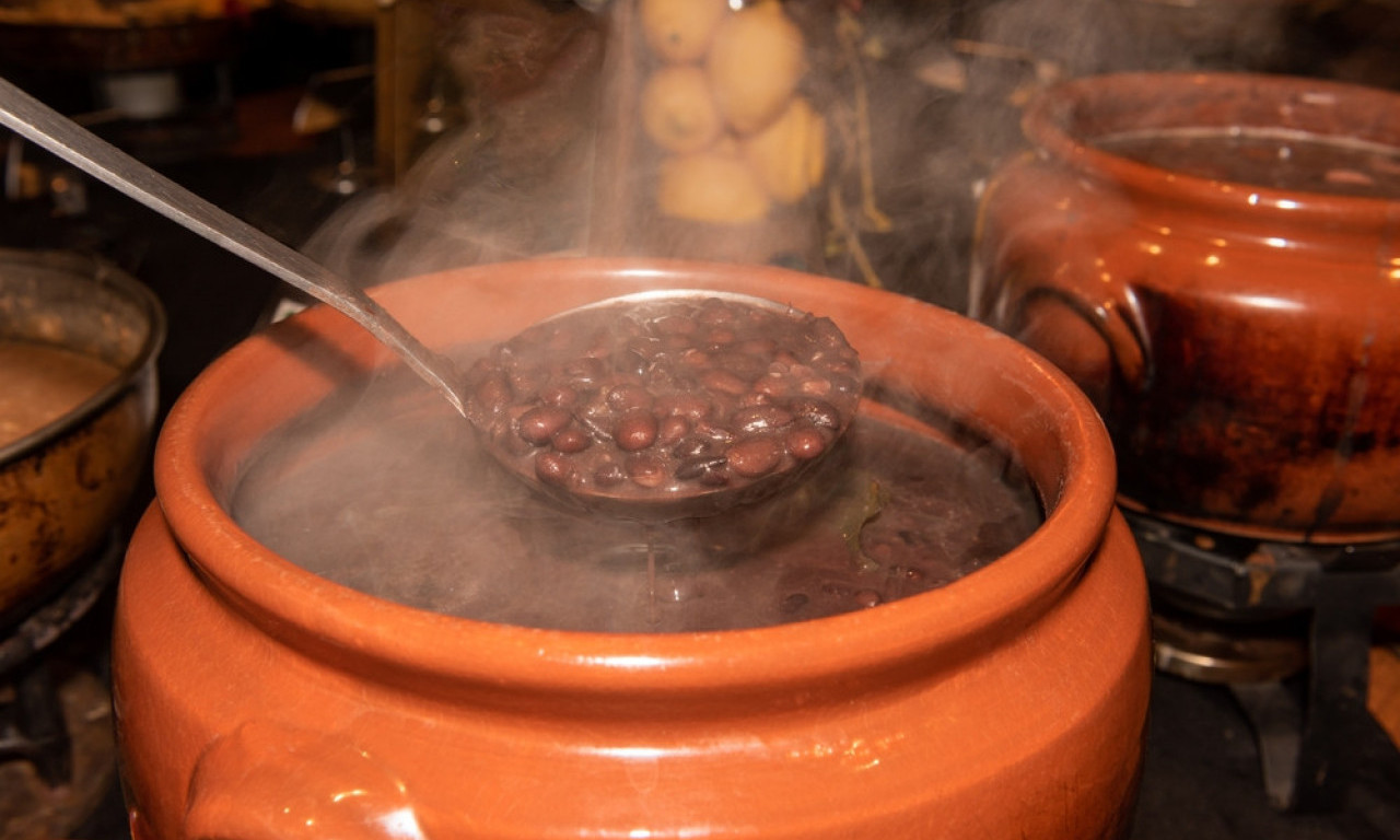 ZAŠTO PASULJ ZOVU "SIROTINJSKIM JELOM"? Ovo je prava istina iz našeg tanjiga