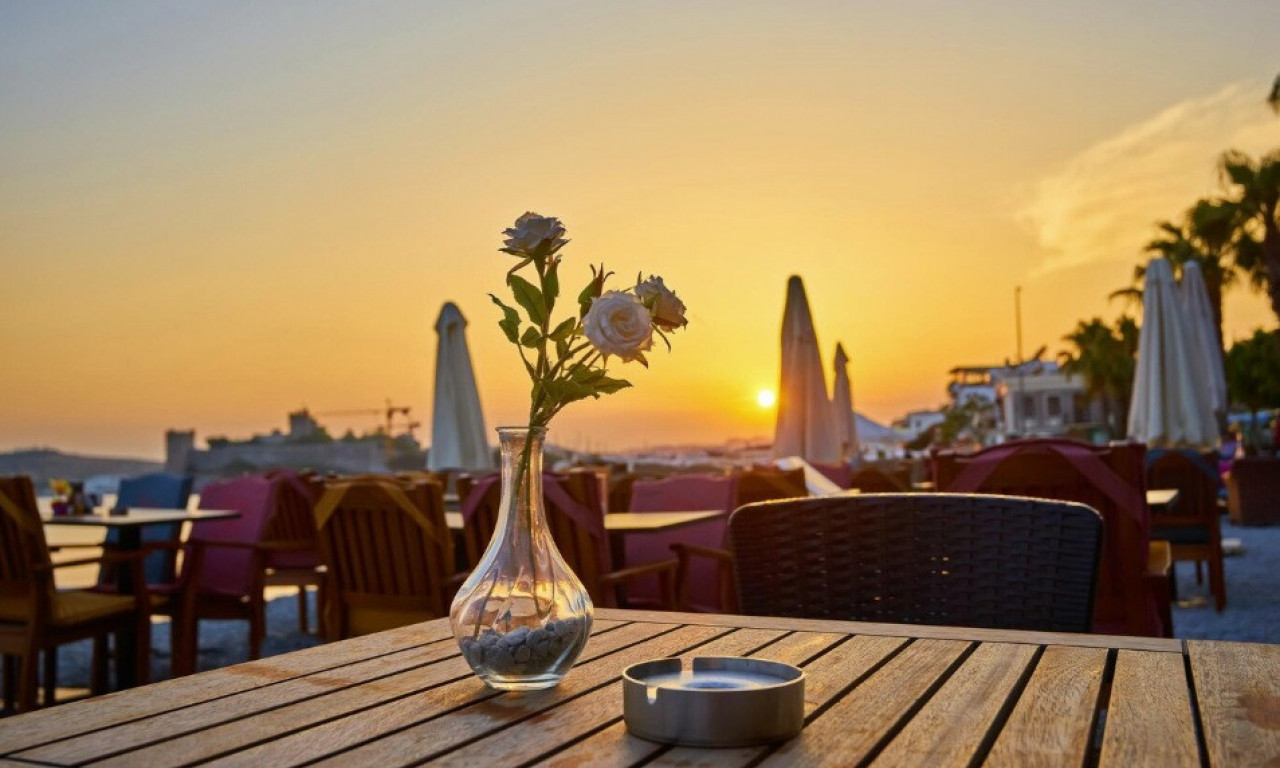 LETOVANJE U GRČKOJ NIKAD SKUPLJE, A NOVA PRAVILA TEK SLEDE Da li građani odustaju od mora?