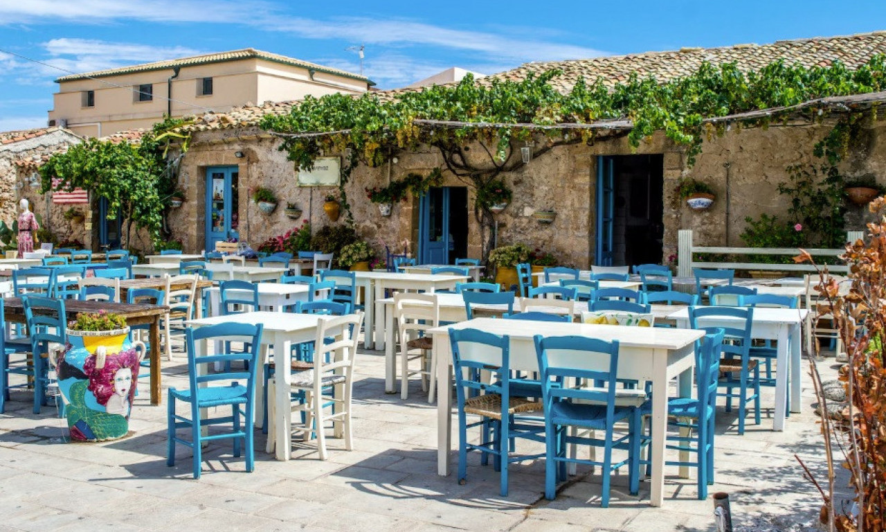 SRBE U GRČKOJ DOČEKALE CENE KOJE NIKO NIJE OČEKIVAO "Je l' moguće da košta samo 45 dinara?"