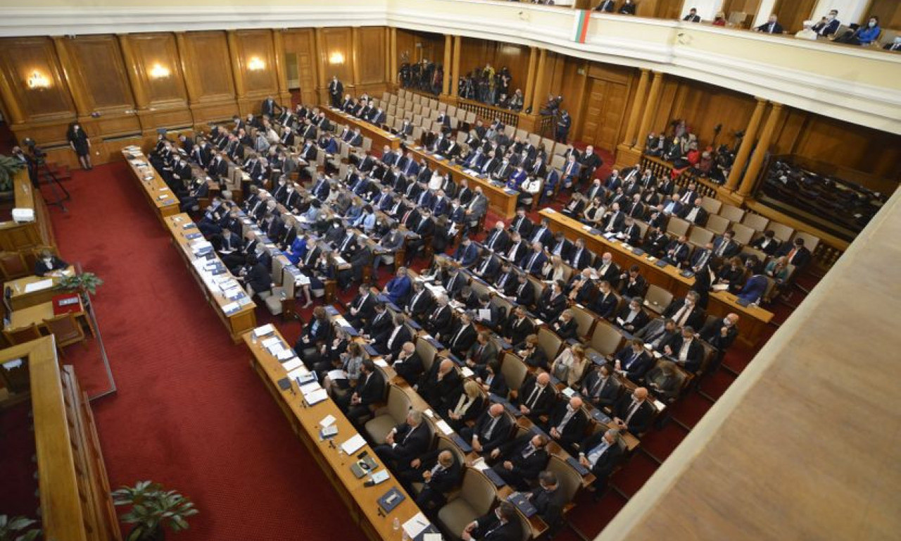 KAKAV ŠOK! BUGARSKI POSLANICI NE ŽELE PRELAZAK NA EVRO: "Janičari sahranjuju našu državu"