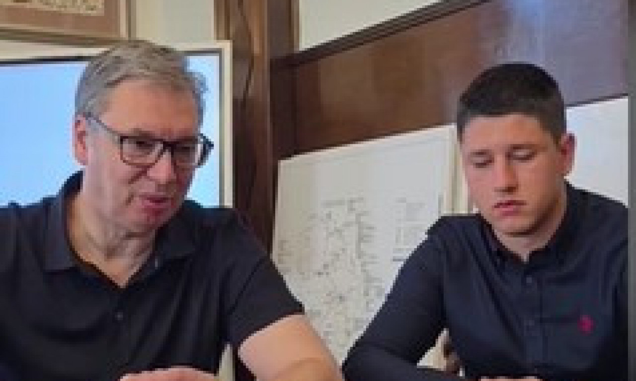 VUČIĆ SA PAVLOVIĆEM POSLE BRUTALNOG NAPADA: Dobro poslušajte šta mu je rekao, niko nije očekivao ovo! (VIDEO)