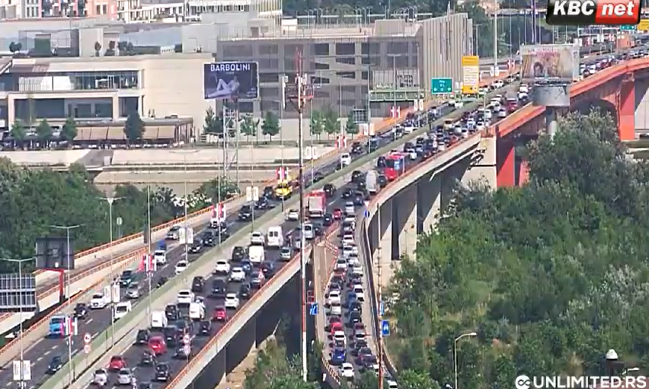 SAOBRAĆAJNI KOLPAS U BEOGRADU: Vozači, na ovim mestima je nakritičnije (FOTO)