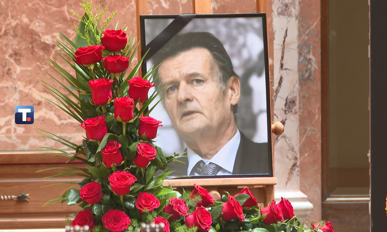 BIO JE PRVI UNUK VELIKE JUGOSLAVIJE Održana komemoracija Joški Brozu u Skupštini Srbije (VIDEO)