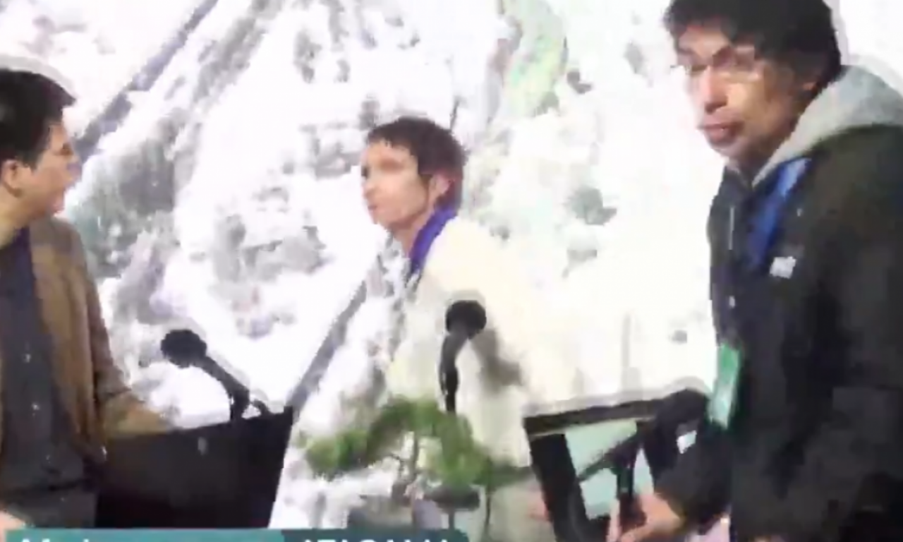 PRVI SNIMAK JAKOG ZEMLJOTRESA U ČILEU: Gosti na televiziji mirno sedeli, a onda se zatreslo, svi se razbežali!