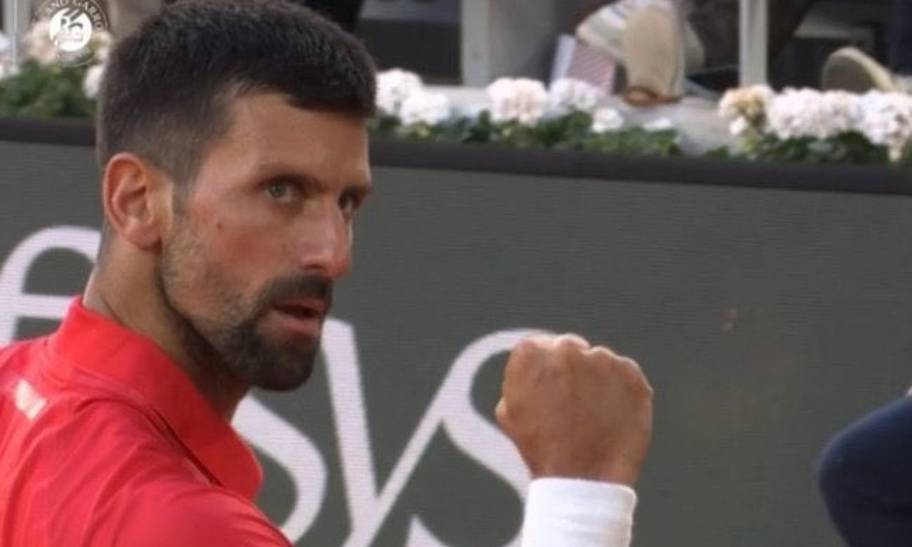 ŠTA JE RADIO NOVAK NA ULICAMA PARIZA POSLE PORAZA? Đoković snimljen, a njegov gest oduševio je svet! (VIDEO)