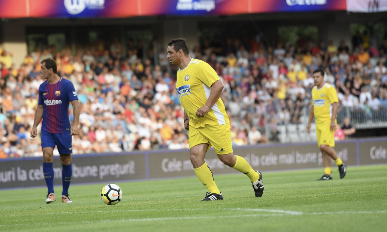 POGINUO SIN (2) ČUVENOG FUDBALERA Bivši reprezentativac bio za volanom!