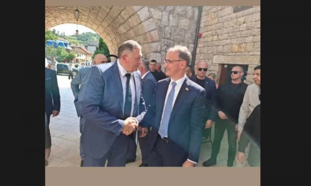 POČEO SASTANAK DODIKA I MACUTA U VIŠEGRADU